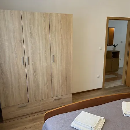With Parking Space Dramalj, - 23261 Crikvenica